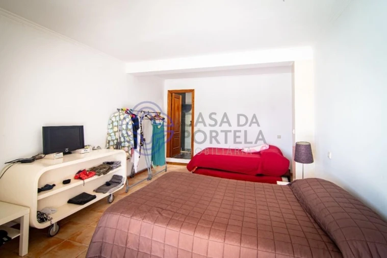 Moradia T7 para Venda em Gondarem Foto 23