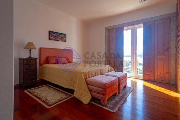 Moradia T7 para Venda em Gondarem Foto 55