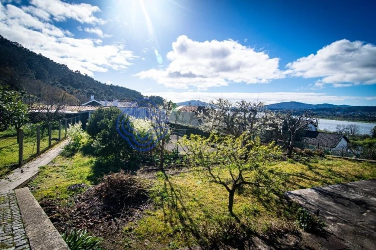 Moradia T7 para Venda em Gondarem Foto 58