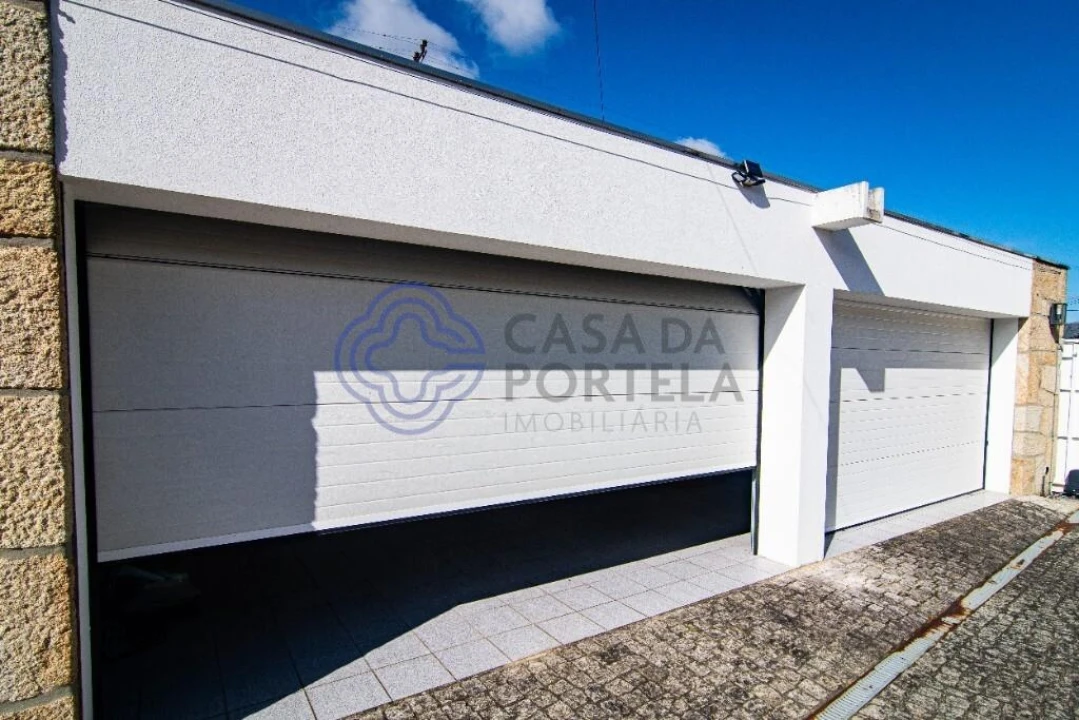 Moradia T7 para Venda em Gondarem Foto 28