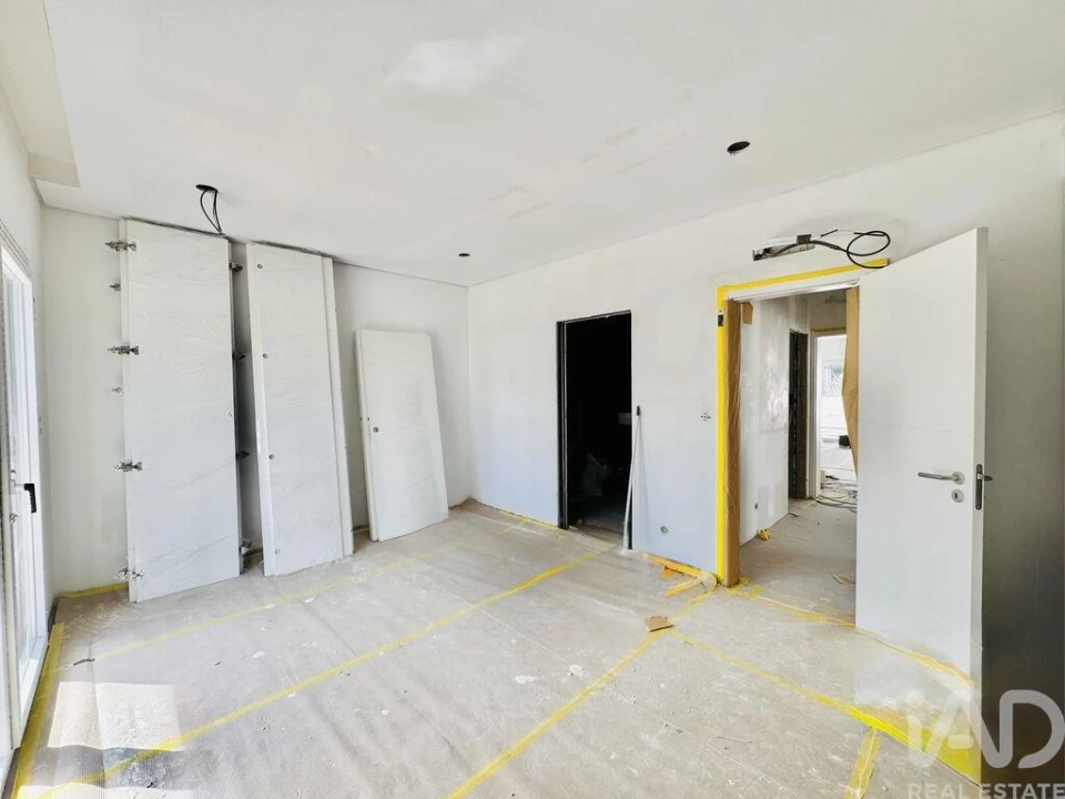 Moradia para Venda em Fernao Ferro Foto 6