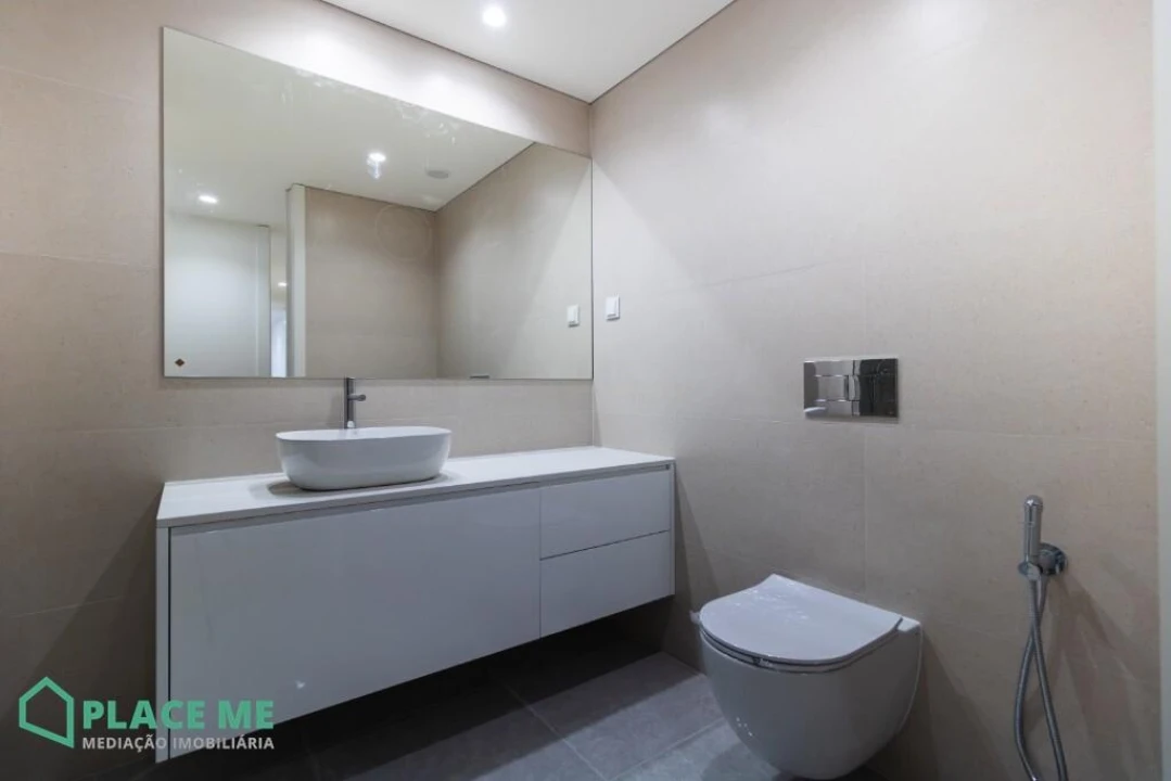 Apartamento T2 para Arrendamento em Azurem Foto 12