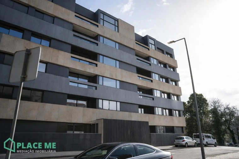 Apartamento T2 para Arrendamento em Azurem Foto 24