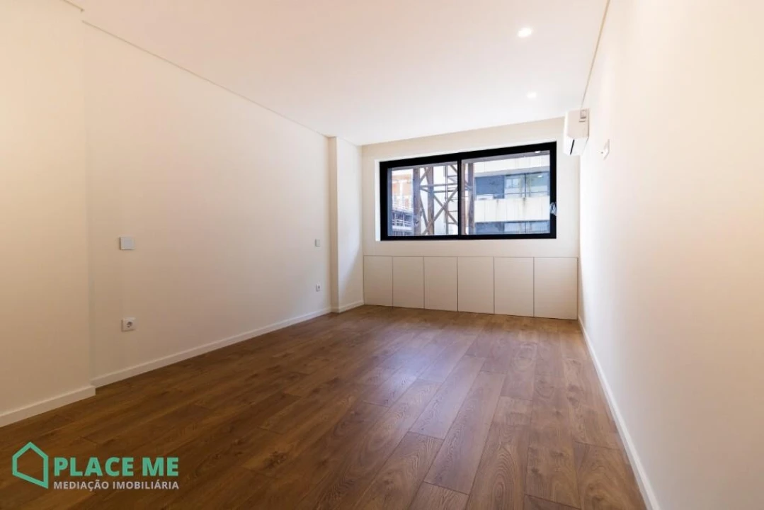 Apartamento T2 para Arrendamento em Azurem Foto 8