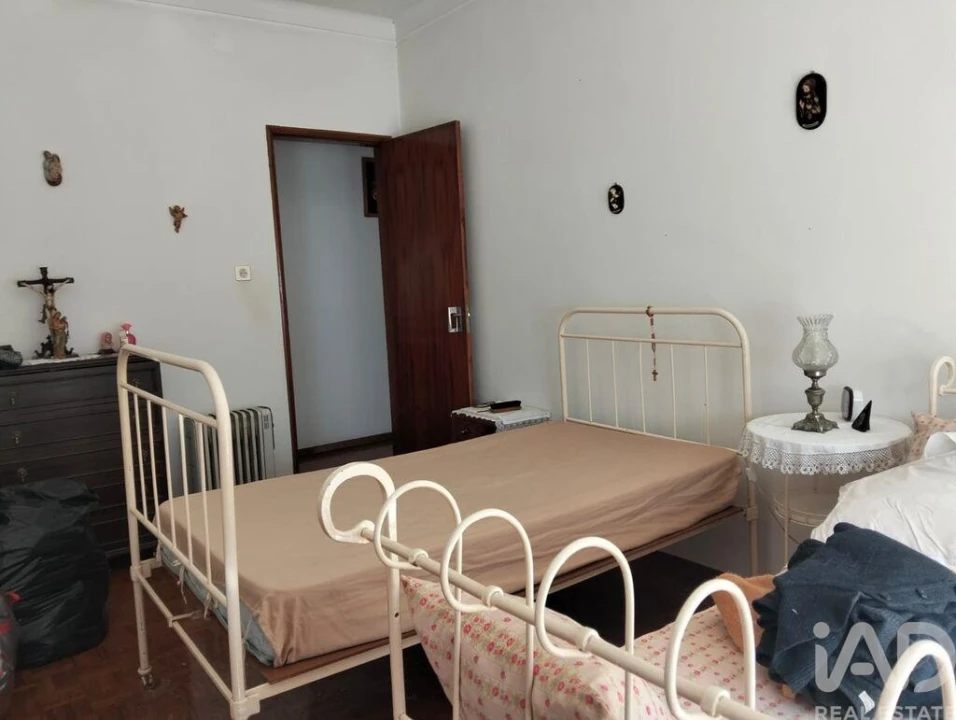 Moradia T3 para Venda em Vale de Cavalos Foto 23