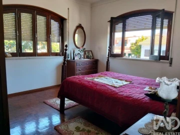 Moradia T3 para Venda em Vale de Cavalos