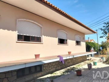 Moradia T3 para Venda em Vale de Cavalos