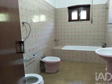 Moradia T3 para Venda em Vale de Cavalos