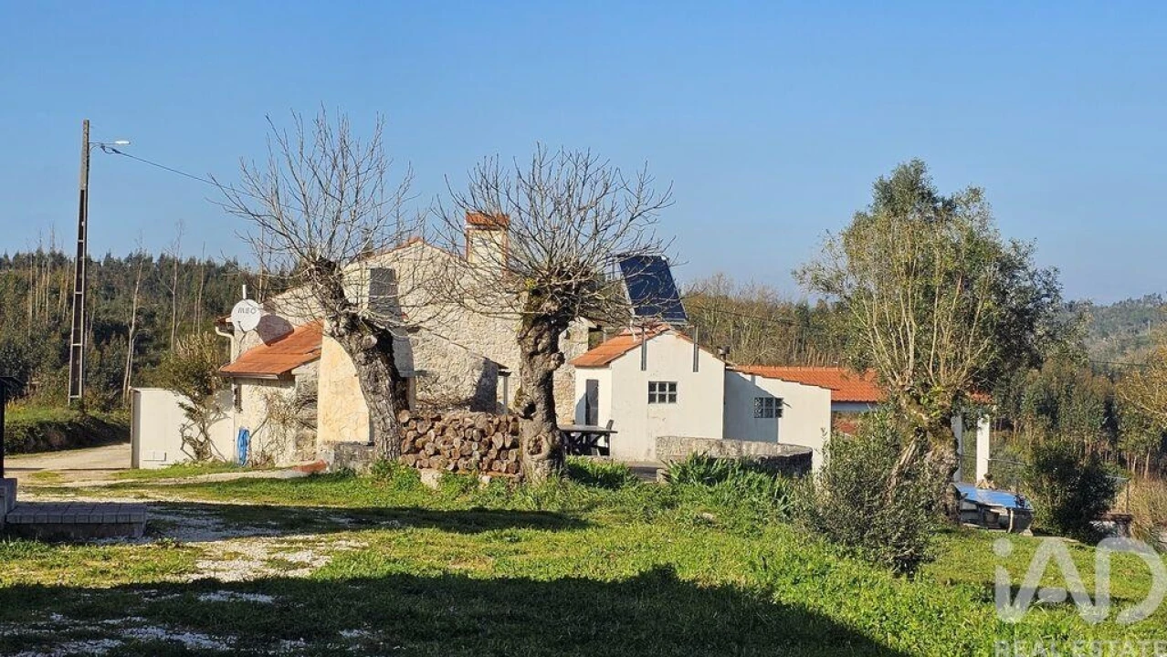 Moradia T2 para Venda em Santiago da Guarda Foto 37