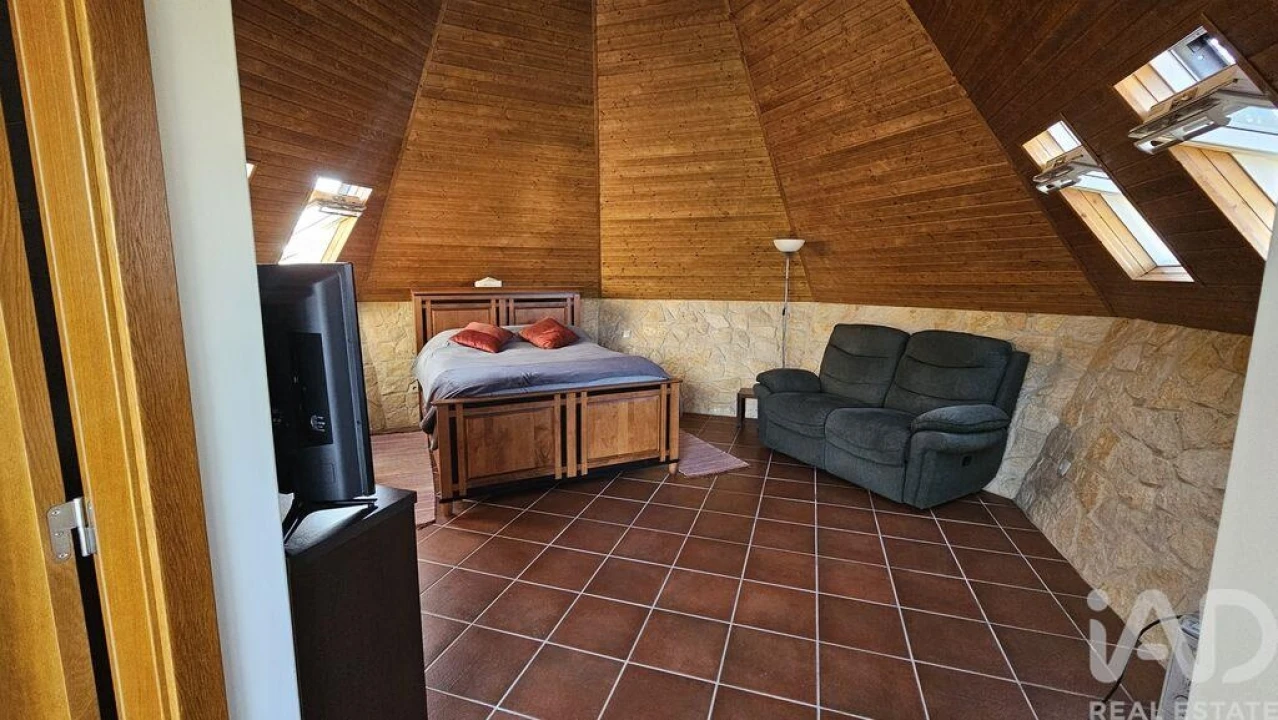 Moradia T2 para Venda em Santiago da Guarda Foto 31