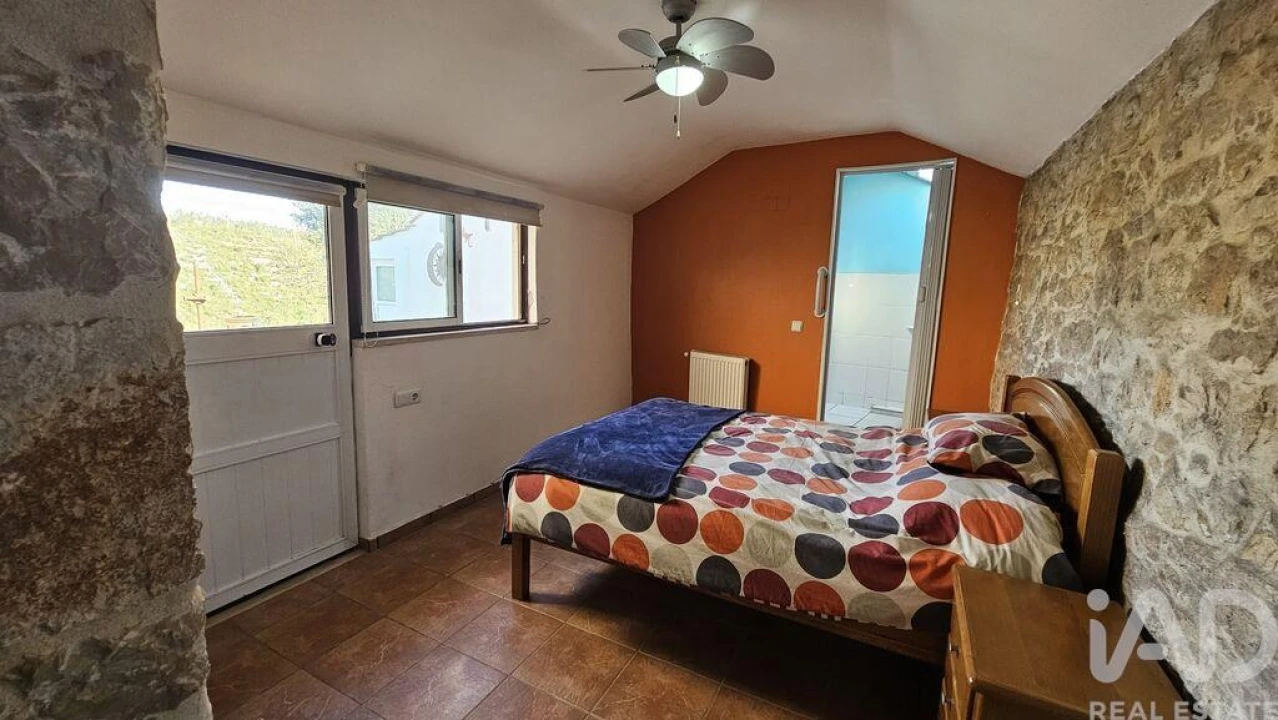 Moradia T2 para Venda em Santiago da Guarda Foto 21