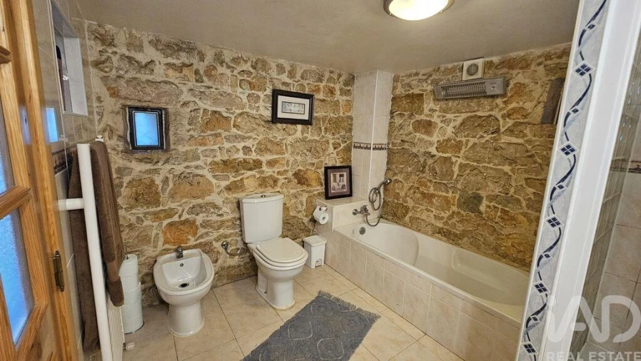 Moradia T2 para Venda em Santiago da Guarda Foto 8