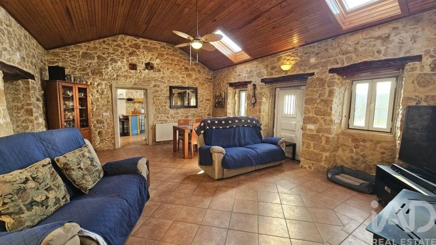 Moradia T2 para Venda em Santiago da Guarda Foto 13