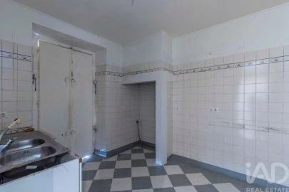 Moradia T10 para Venda em Oeiras e São Julião da Barra, Paço de Arcos e Caxias