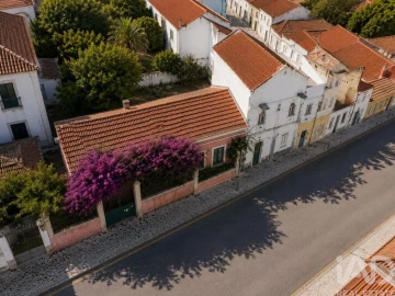 Moradia T10 para Venda em Oeiras e São Julião da Barra, Paço de Arcos e Caxias