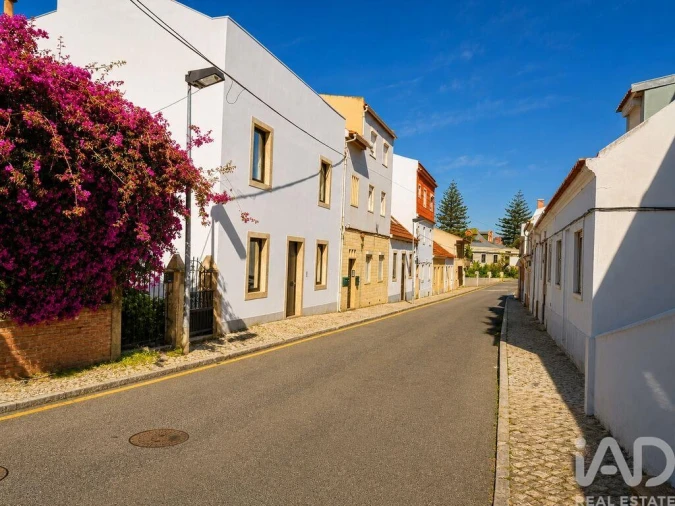 Moradia T10 para Venda em Oeiras e São Julião da Barra, Paço de Arcos e Caxias Foto 2