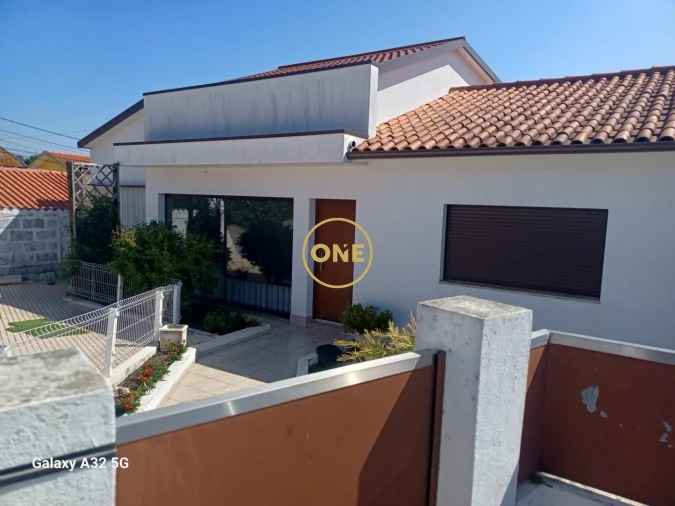 Moradia T3 para Venda em Paredes Foto 21