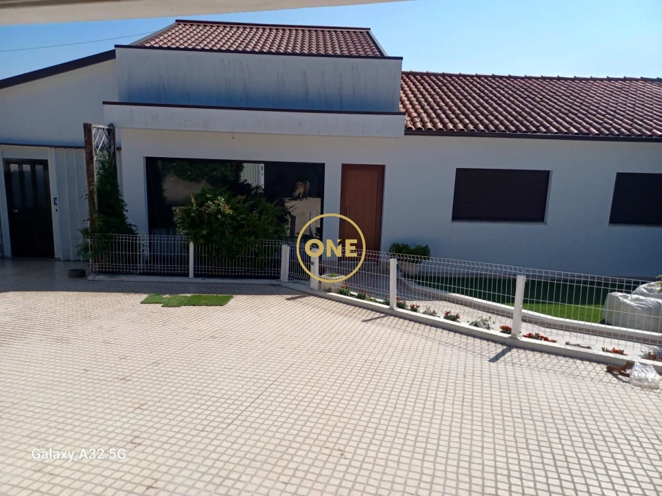 Moradia T3 para Venda em Paredes Foto 22