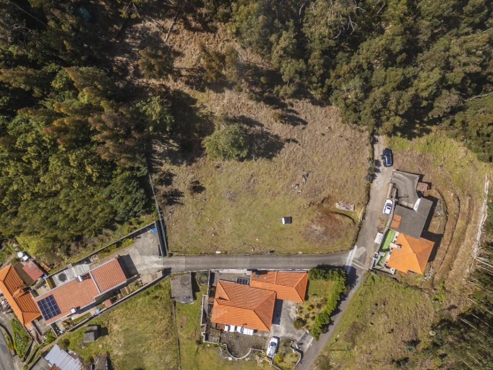 Terreno para Venda em Camacha Foto 32