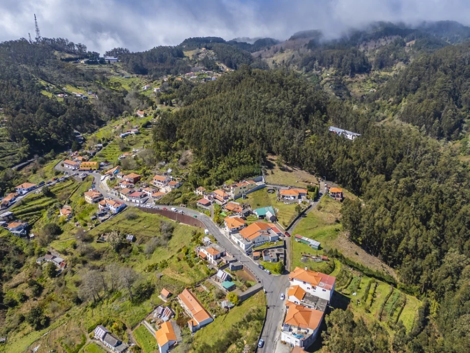 Terreno para Venda em Camacha Foto 42