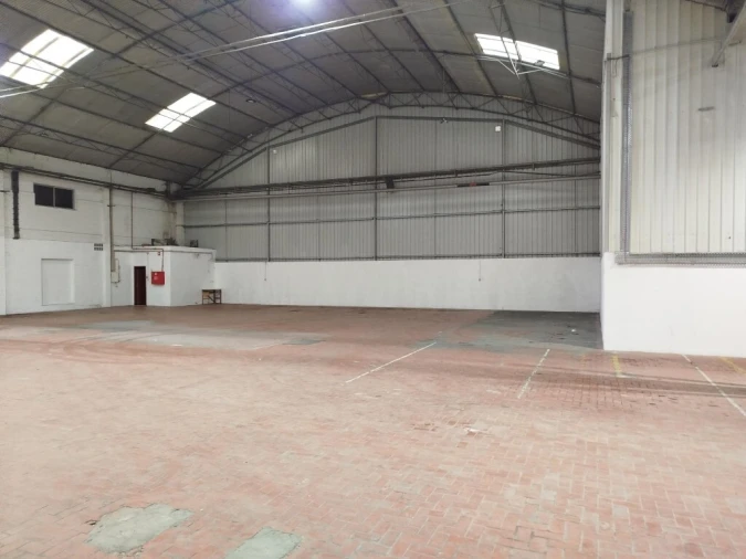 Armazém para Arrendamento em Almargem do Bispo, Pêro Pinheiro e Montelavar Foto 3