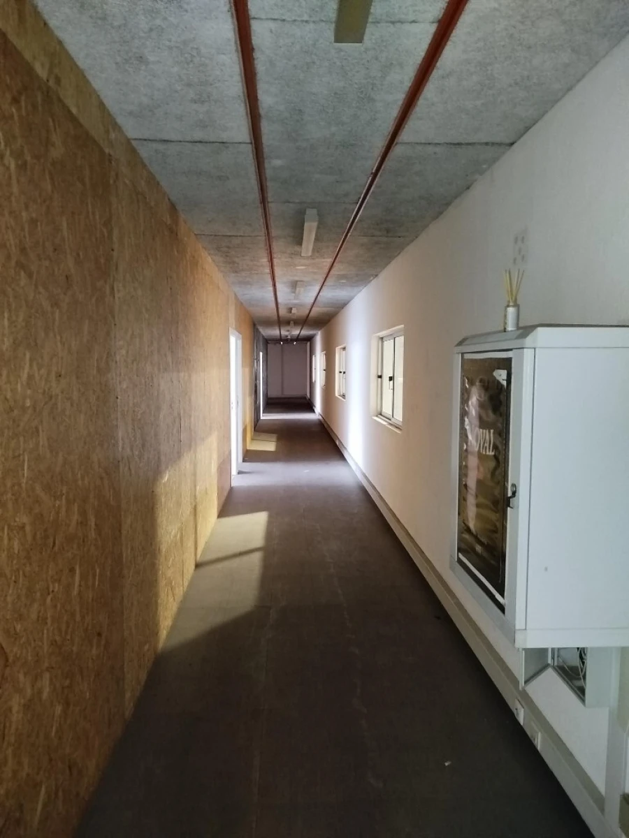 Armazém para Arrendamento em Almargem do Bispo, Pêro Pinheiro e Montelavar Foto 5