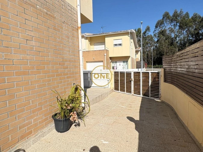 Moradia T3 para Venda em Fradelos Foto 4