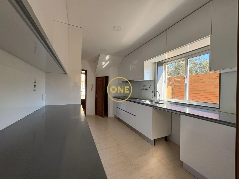 Moradia T3 para Venda em Fradelos Foto 11