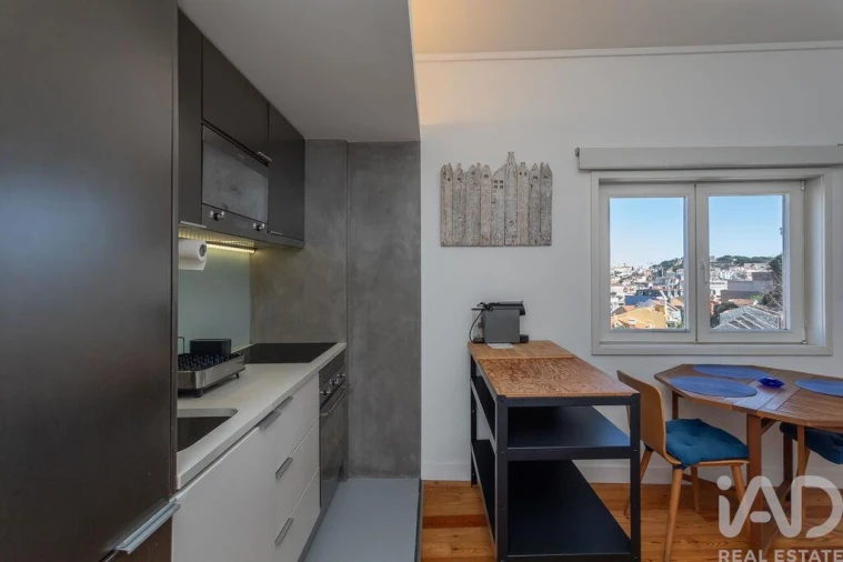 Apartamento T1 para Arrendamento em Santo António Foto 8