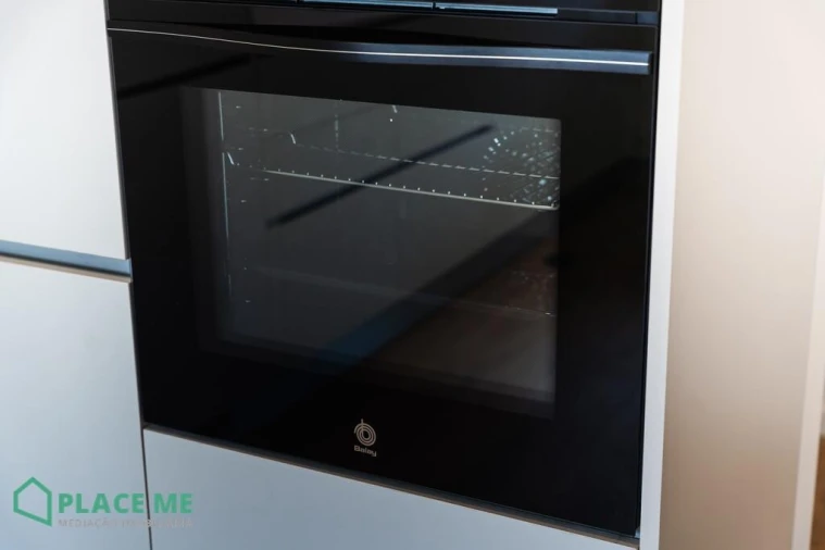 Apartamento T1 para Arrendamento em Azurem Foto 12