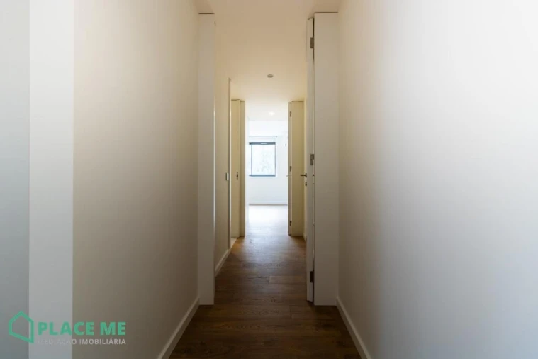 Apartamento T1 para Arrendamento em Azurem Foto 6