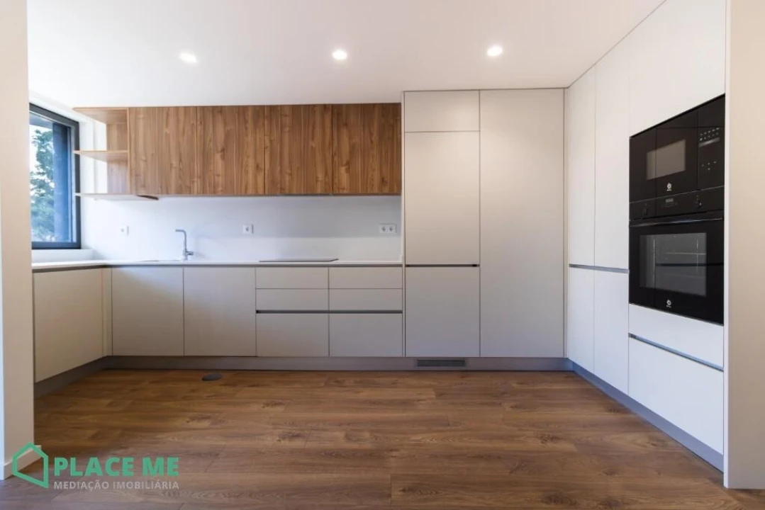 Apartamento T1 para Arrendamento em Azurem Foto 4