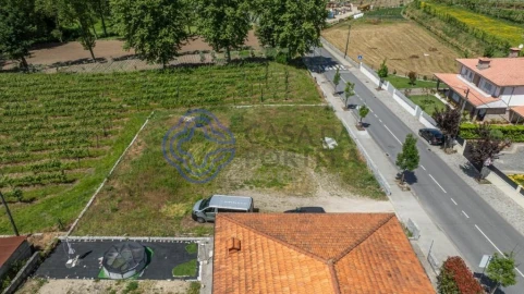 Terreno para Venda em Atães e Rendufe