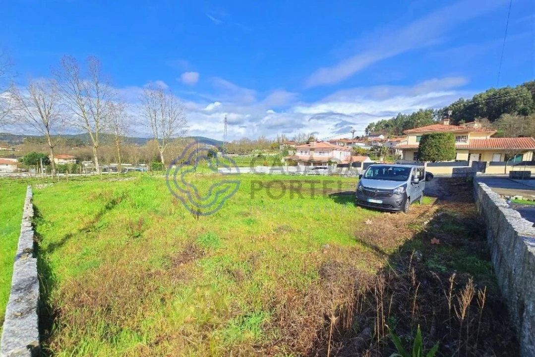 Terreno para Venda em Atães e Rendufe Foto 4