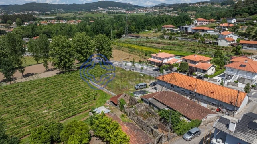 Terreno para Venda em Atães e Rendufe Foto 15