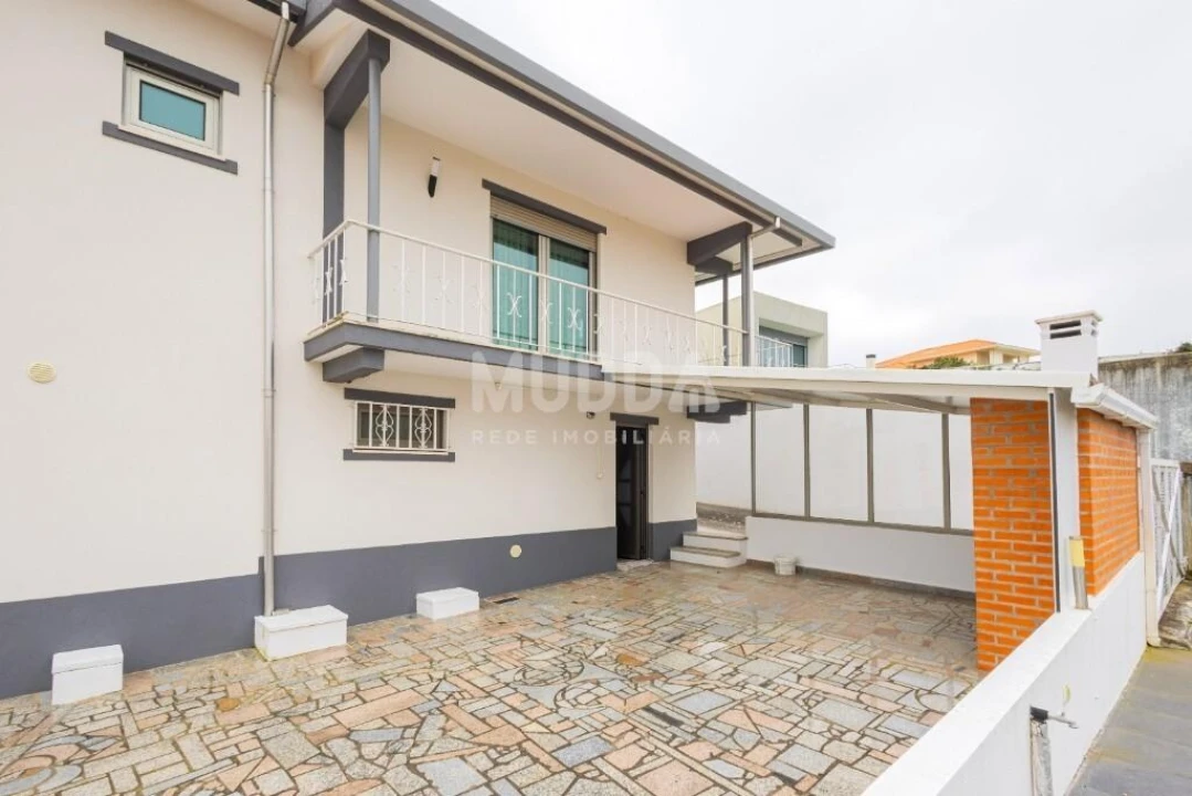 Moradia T4 para Venda em Canelas e Fermelã Foto 28