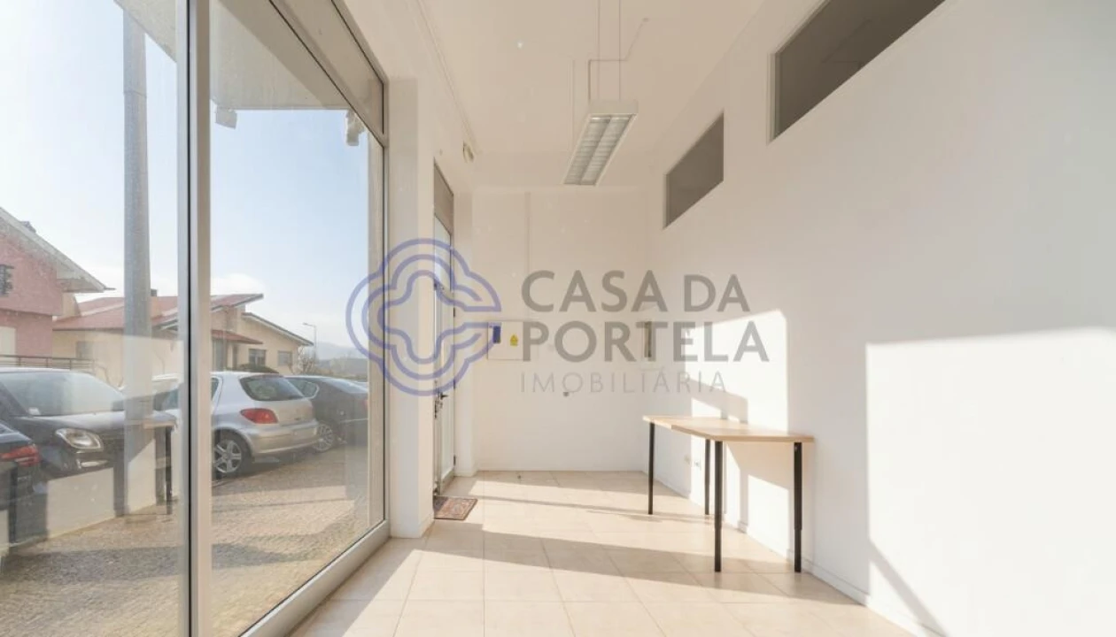 Loja para Venda em Paredes Foto 5