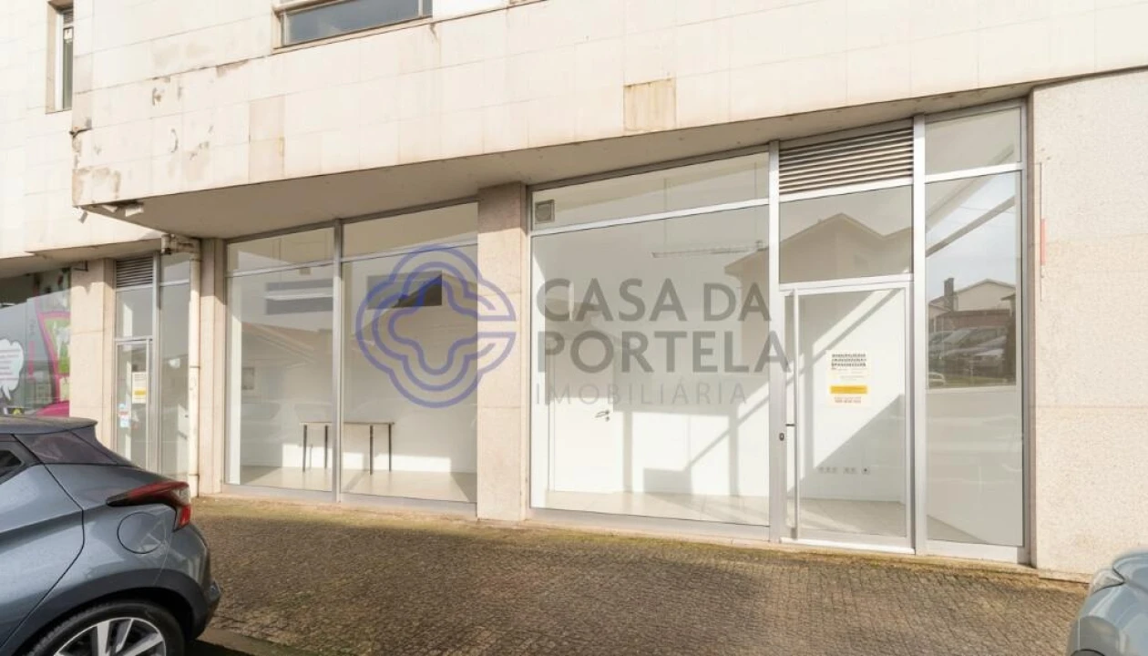 Loja para Venda em Paredes Foto 3