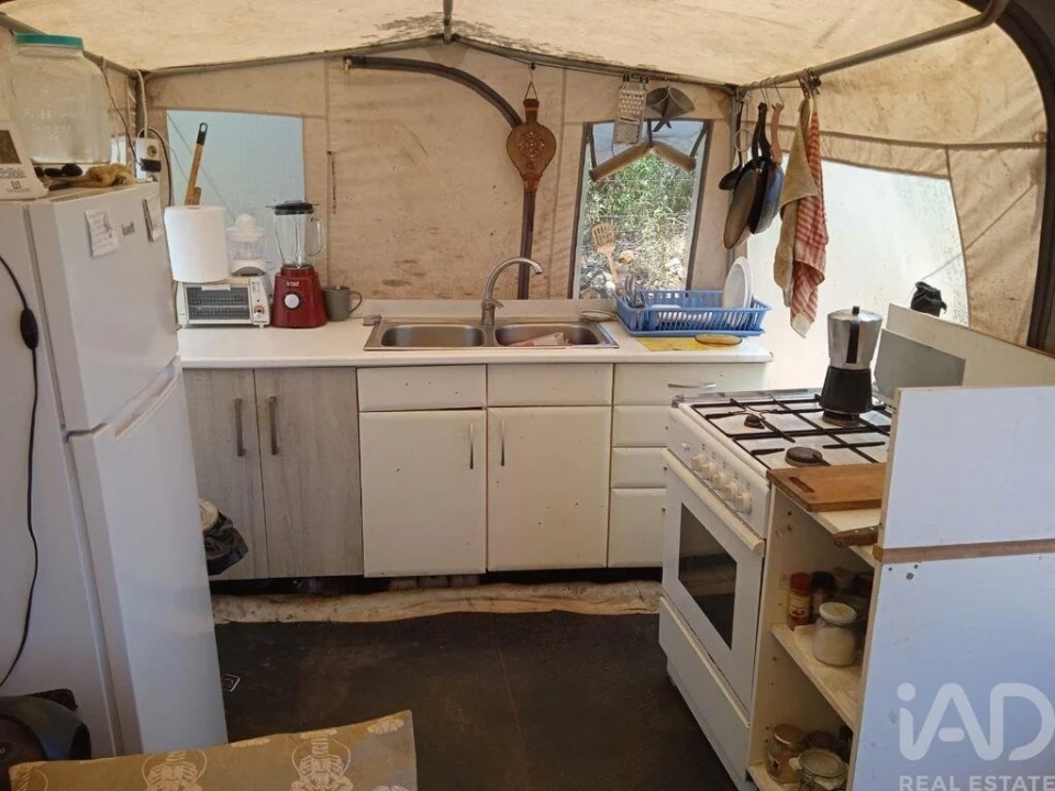 Terreno para Venda em Bensafrim e Barão de São João Foto 2