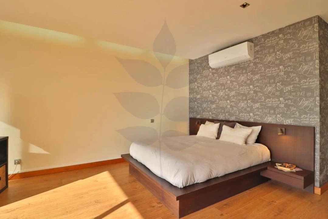 Moradia T4 para Venda em Areosa Foto 80