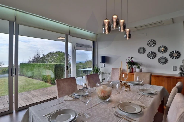 Moradia T4 para Venda em Areosa Foto 52