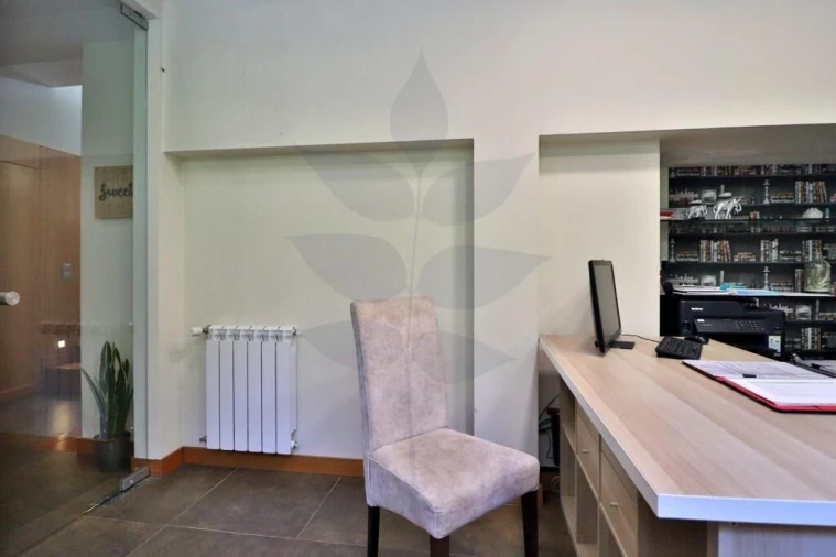 Moradia T4 para Venda em Areosa Foto 38