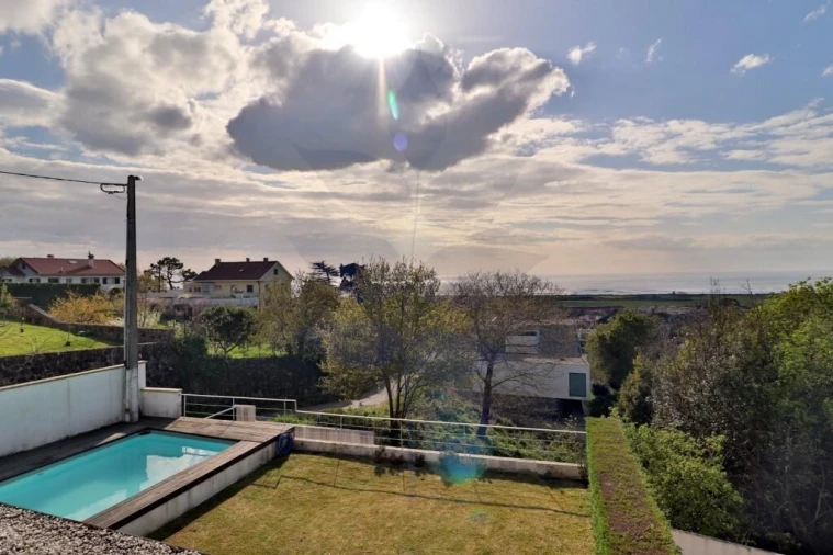 Moradia T4 para Venda em Areosa Foto 91