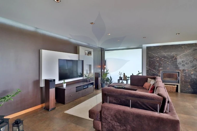 Moradia T4 para Venda em Areosa Foto 13