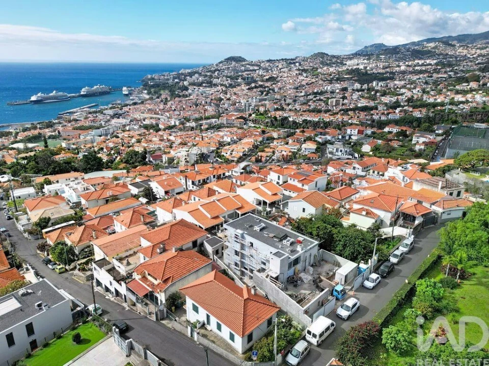 Apartamento T2 para Venda em Funchal (Santa Maria Maior) Foto 21