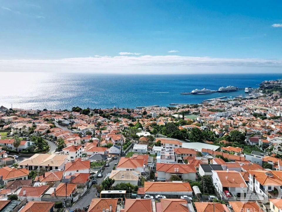 Apartamento T2 para Venda em Funchal (Santa Maria Maior) Foto 6