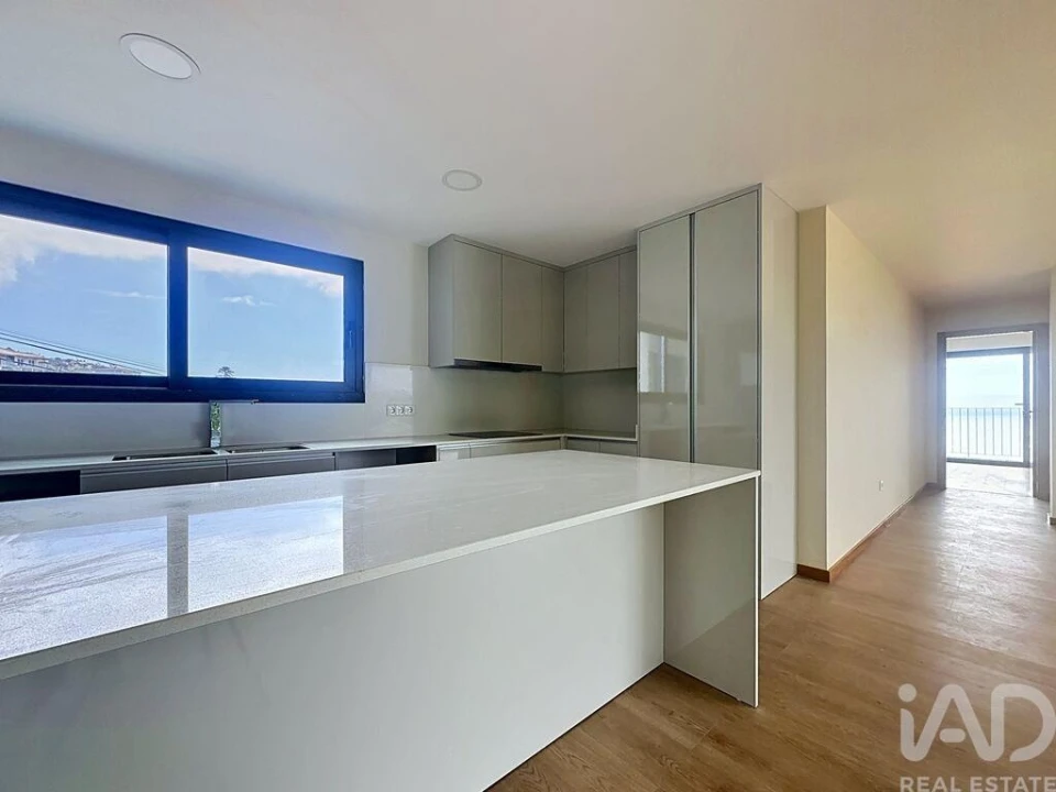 Apartamento T2 para Venda em Funchal (Santa Maria Maior) Foto 4