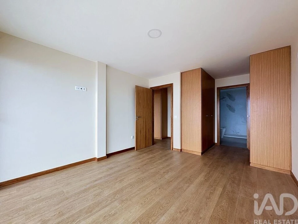 Apartamento T2 para Venda em Funchal (Santa Maria Maior) Foto 7