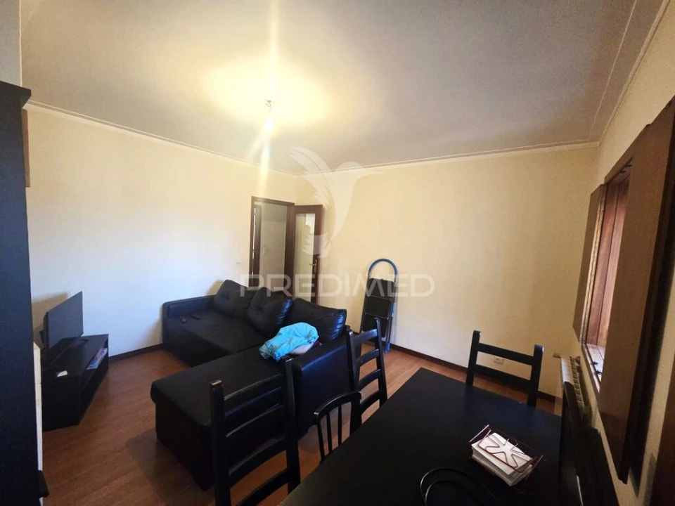 Apartamento T2 para Venda em Pedroso e Seixezelo Foto 2