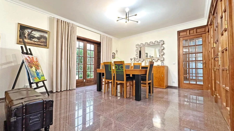 Moradia T4 para Venda em Póvoa de Varzim, Beiriz e Argivai Foto 1